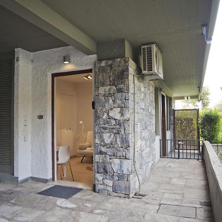Cozy And Modern Studio Next To The Sea Apartment Athens Exterior photo